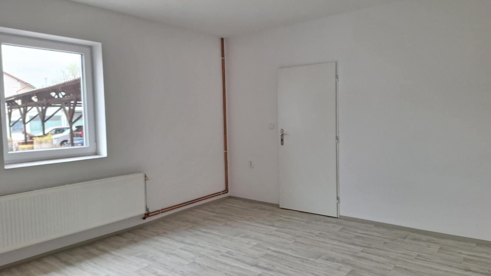 Pronájem kancelář - Husova, Pardubice, 16 m²