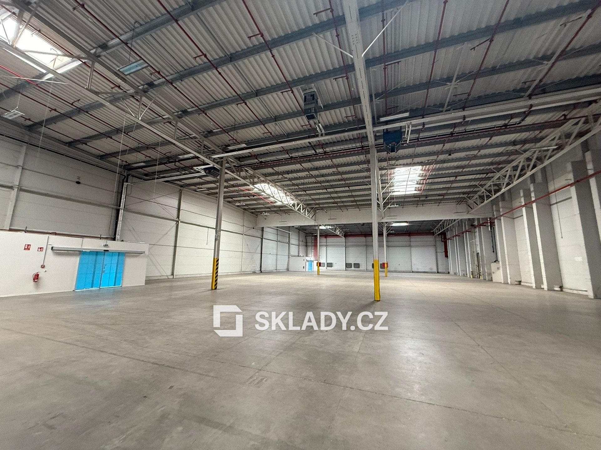 Sklady, Plzeň, 9 800 m² - 1