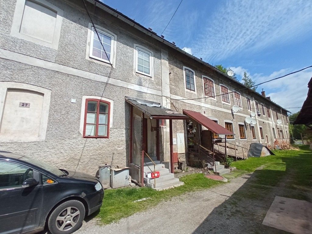 Byty, Mostek, 544 75
