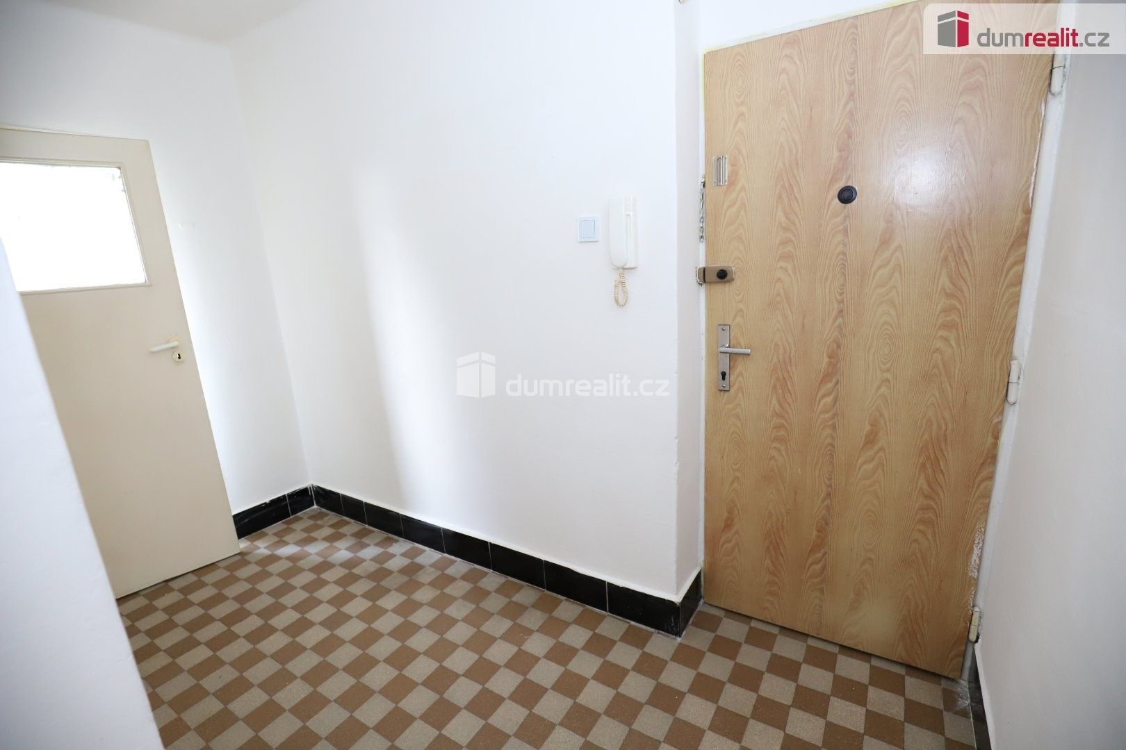 Pronájem byt 2+1 - Jáchymovská, Ostrov, 65 m² - 5