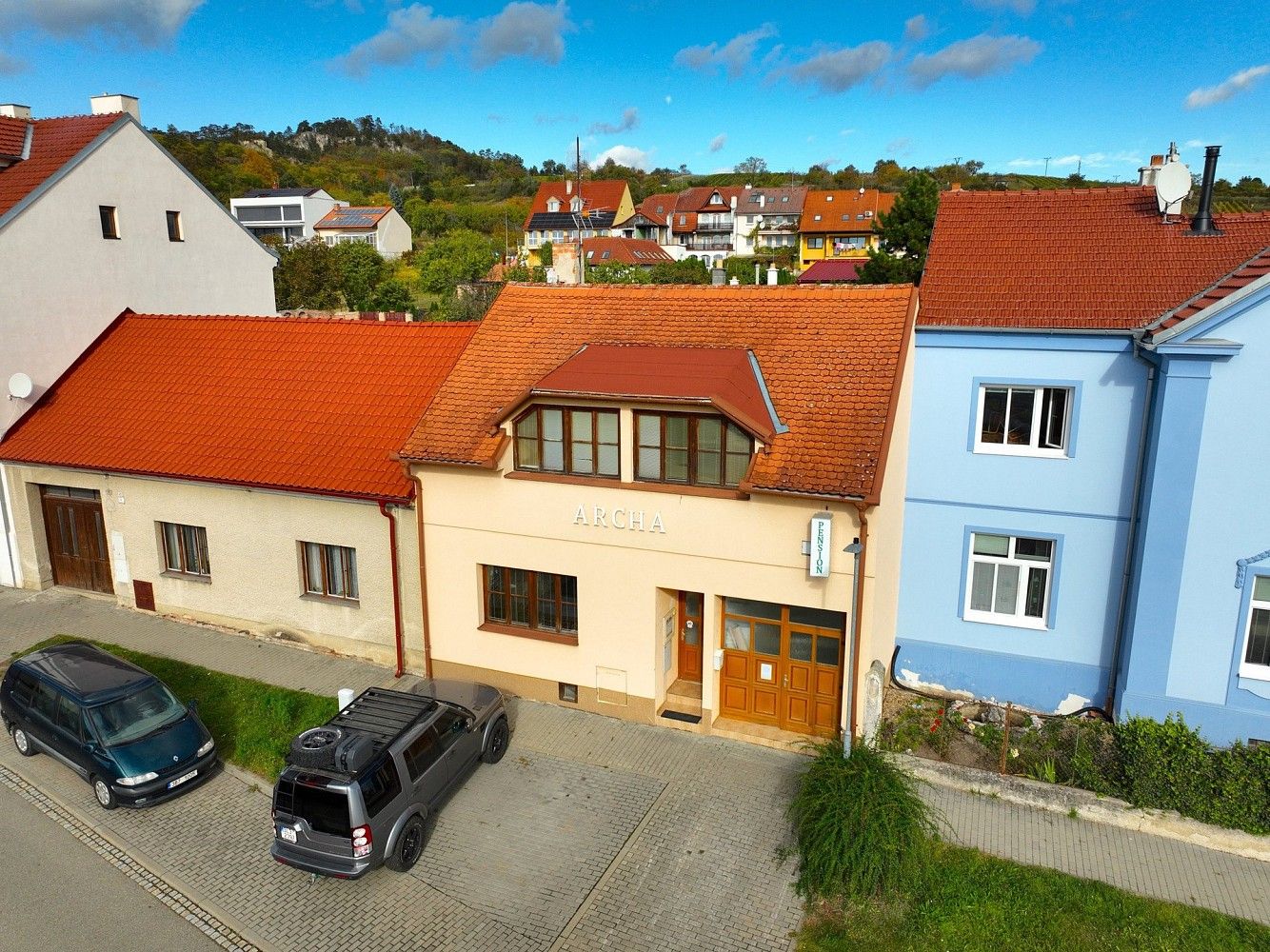 Ubytovací zařízení, 330 m²