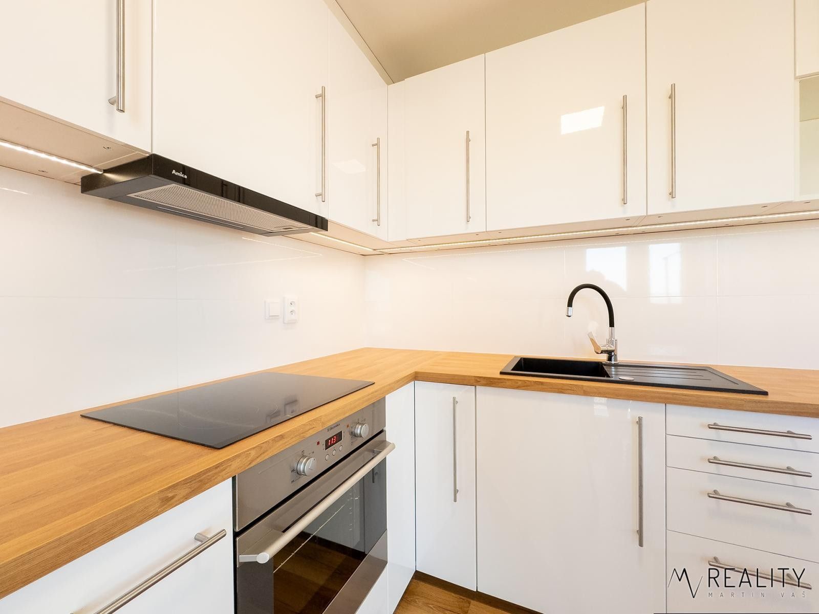2+1, Vršovců , Ostrava, 50 m² - 1