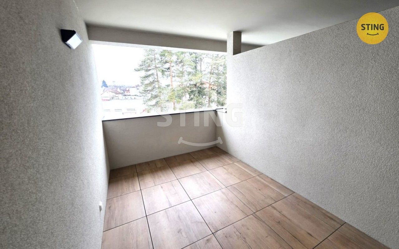 Pronájem byt 3+kk - Wolkerova, Opava, 89 m²