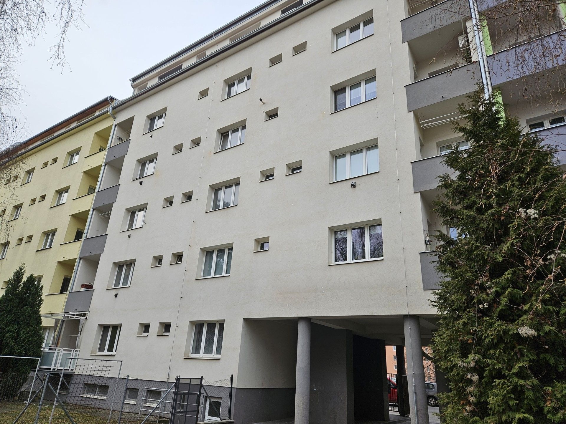 Prodej byt 1+kk - Zvěřinova, Černovice, Brno, 13 m²