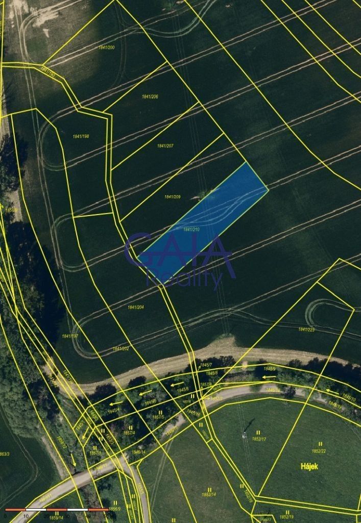 Prodej zemědělský pozemek - Buchlovice, 8 411 m² - 5