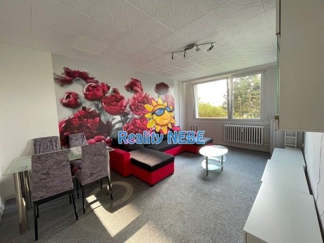 Pronájem byt 3+1 - Machuldova, Praha, 68 m²