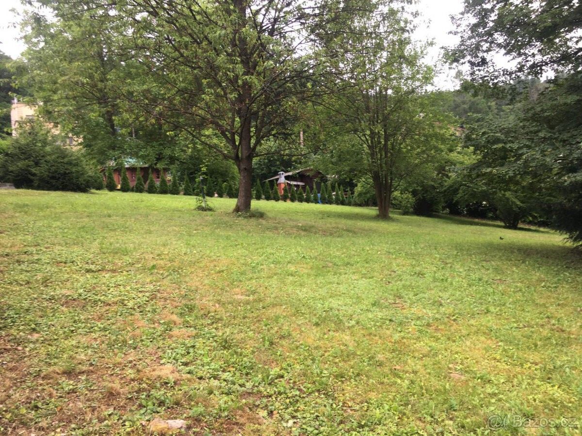 Pozemky pro bydlení, Luhačovice, 763 26