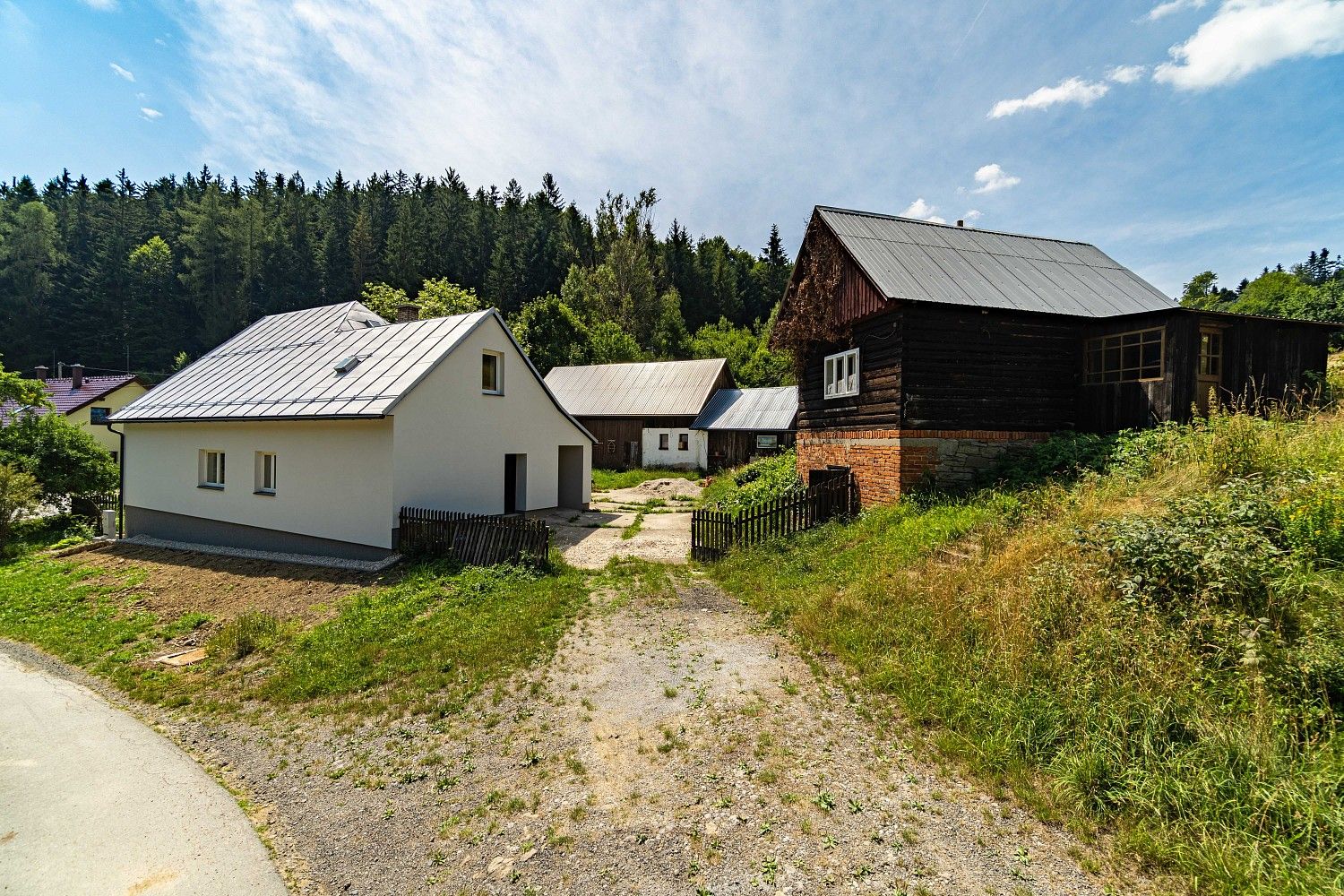 Rodinné domy, Liptál, okres Vsetín, 343 m² - 1