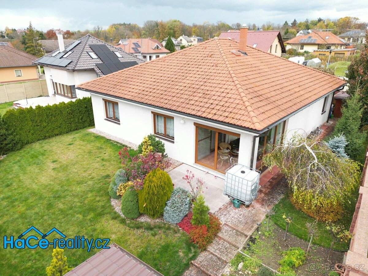 Rodinné domy, Kvasiny, 517 02