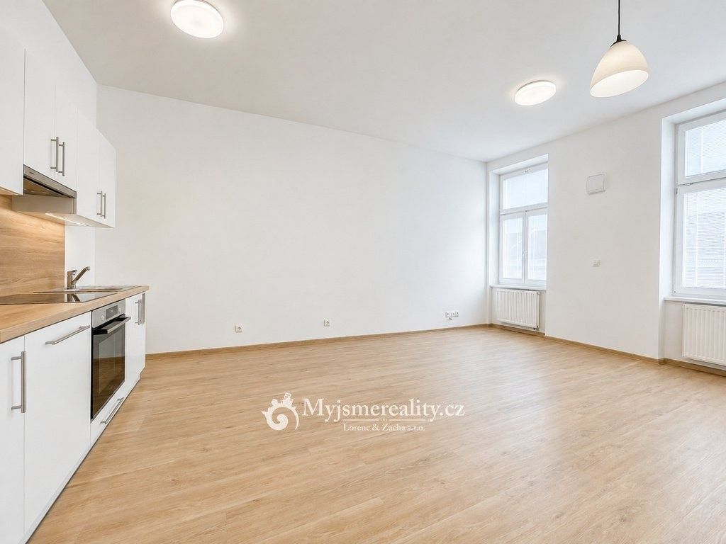 2+kk, Znojmo, 669 02, 53 m² - 2