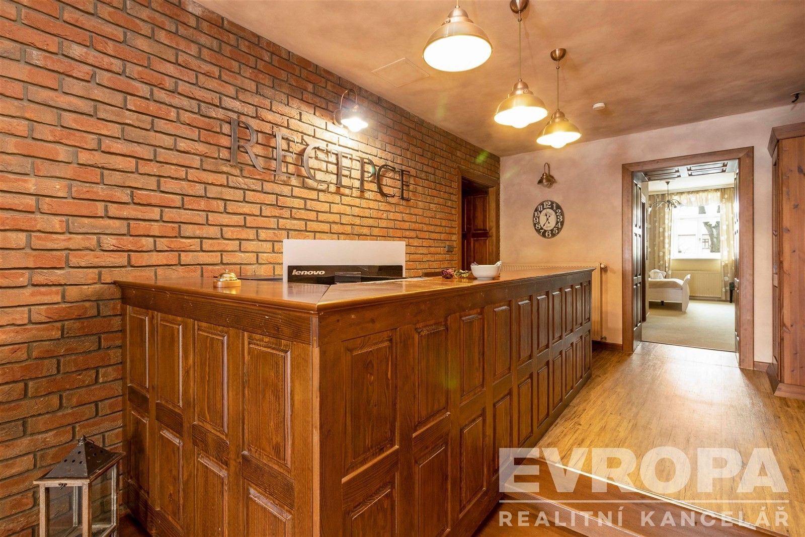 Ubytovací zařízení, Vratislavovo náměstí, Nové Město na Moravě, 1 m²