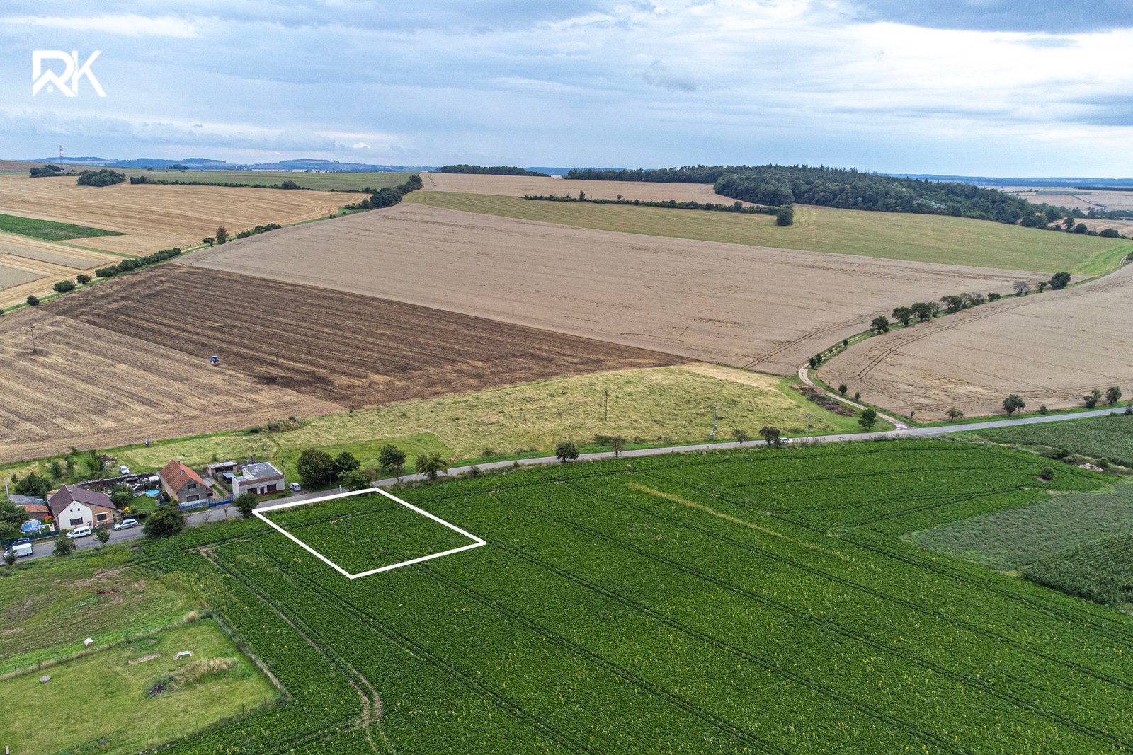 Prodej pozemek pro bydlení - Břežany I, 1 000 m² - 5