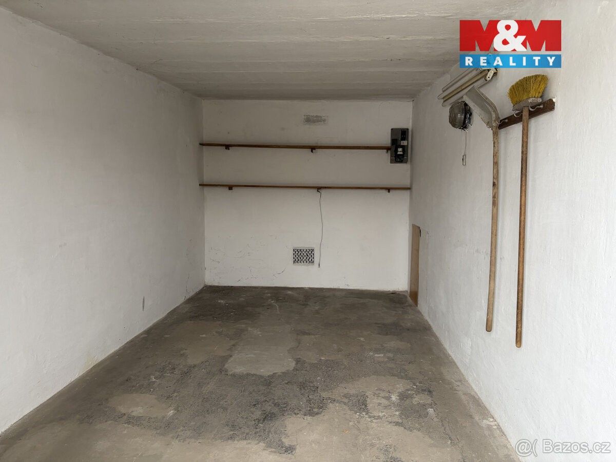 Pronájem garáž - Pardubice, 533 51