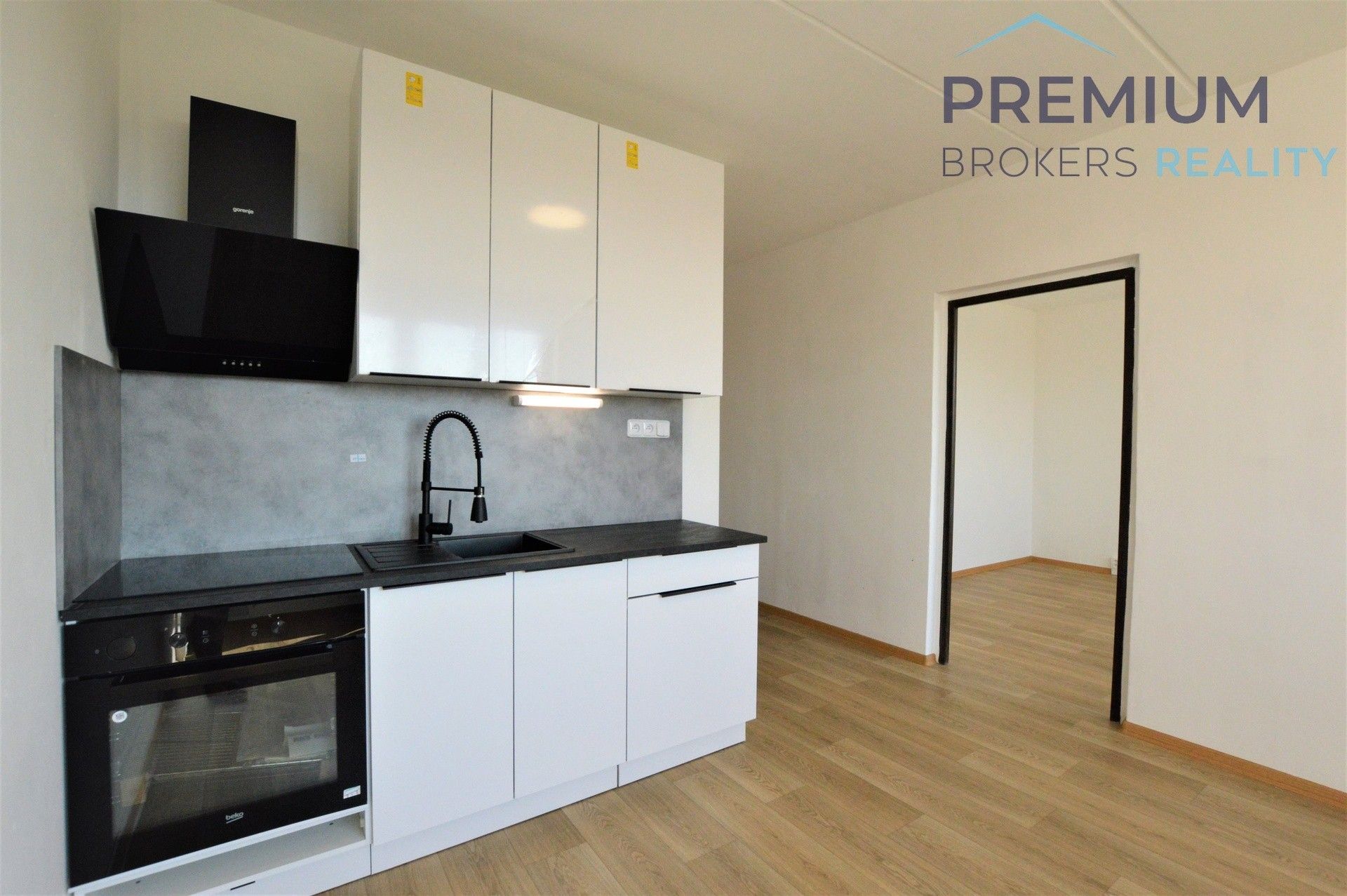 Pronájem byt 1+1 - Šafaříkova, Žatec, 35 m² - 5