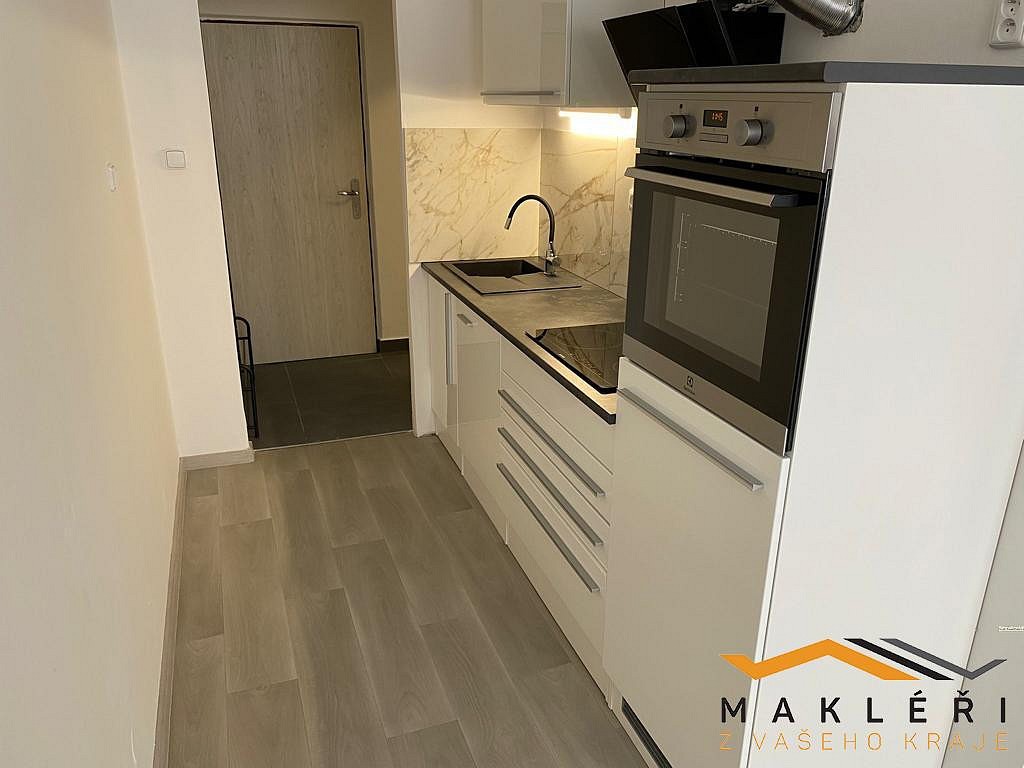 Pronájem byt 1+kk - Polní, Jihlava, 31 m² - 2
