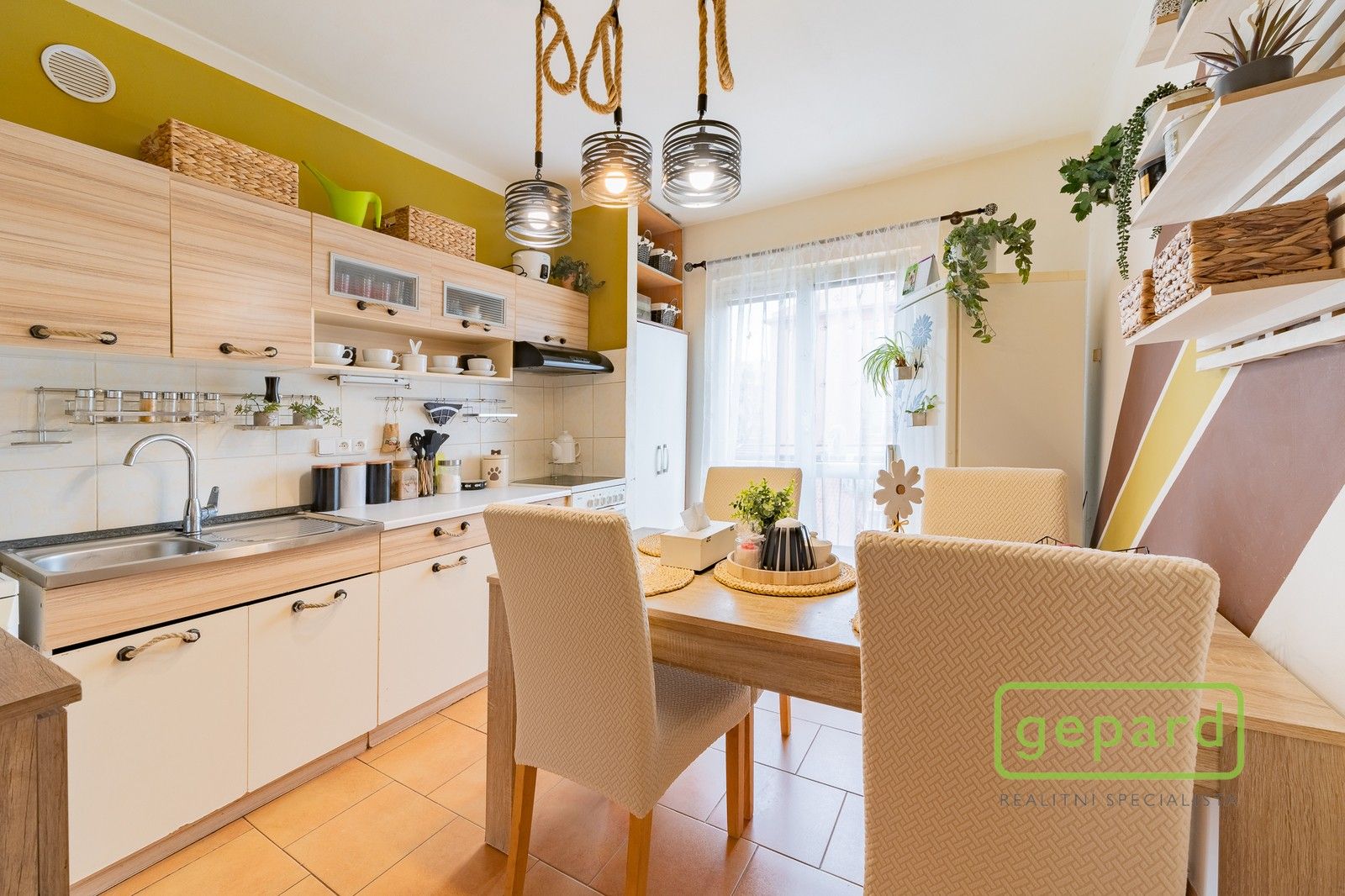 2+1, S. K. Neumanna, Ostrov, 54 m² - 2