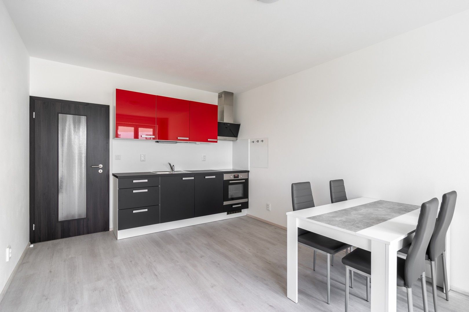 2+kk, Rybářská 3013, Plzeň Jižní Předměstí, 51 m² - 2