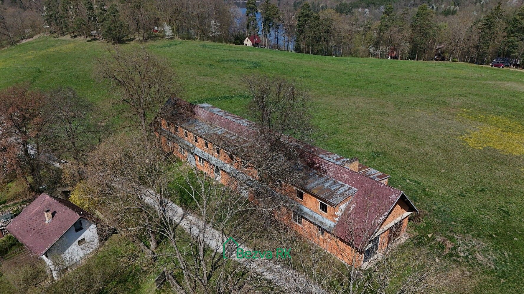 Obchodní prostory · 1 358 m² · Varvažov - Zbonín, okres Písek, Jihočeský kraj - 3