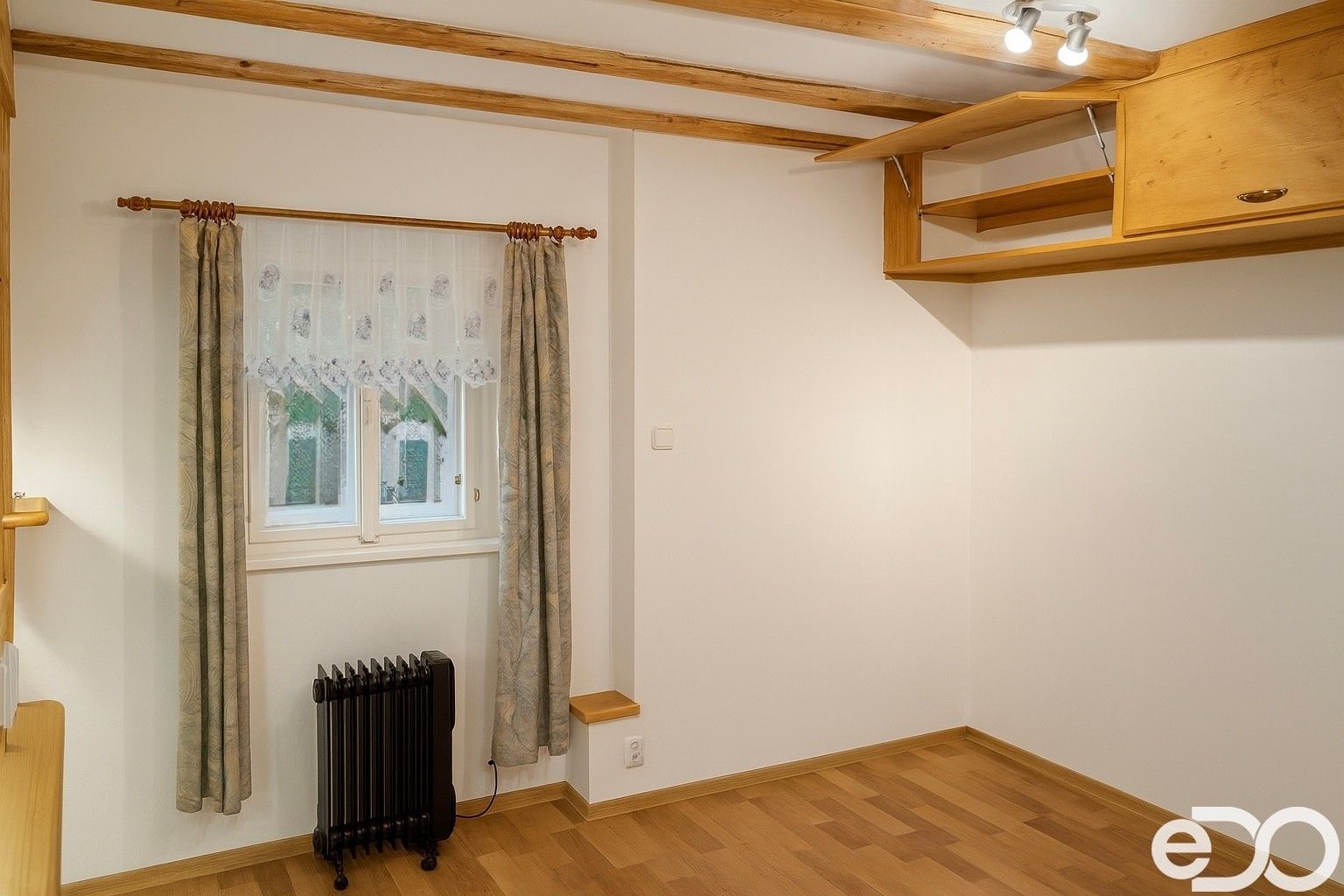 Pronájem byt 1+kk - Pražská, Jablonec nad Nisou, 26 m²