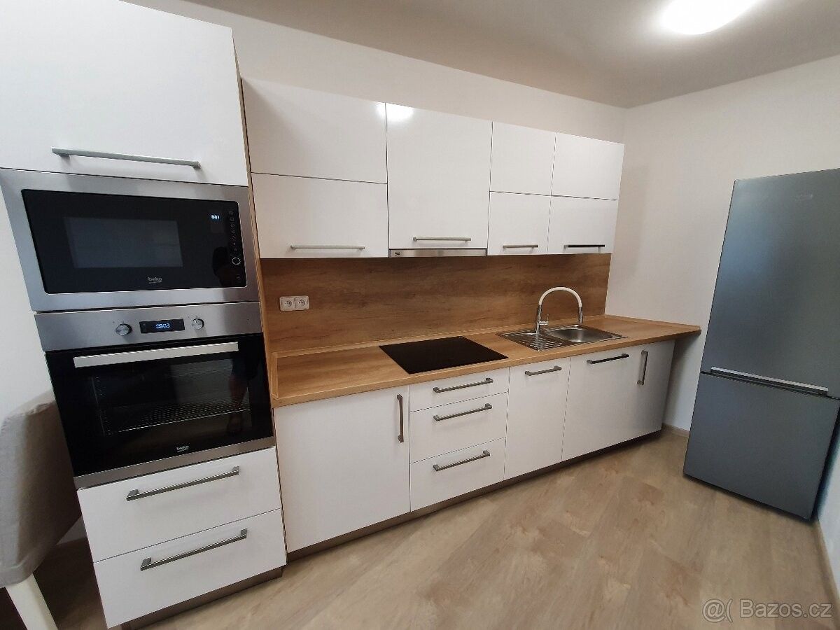 Byty, Ostrava, 702 00