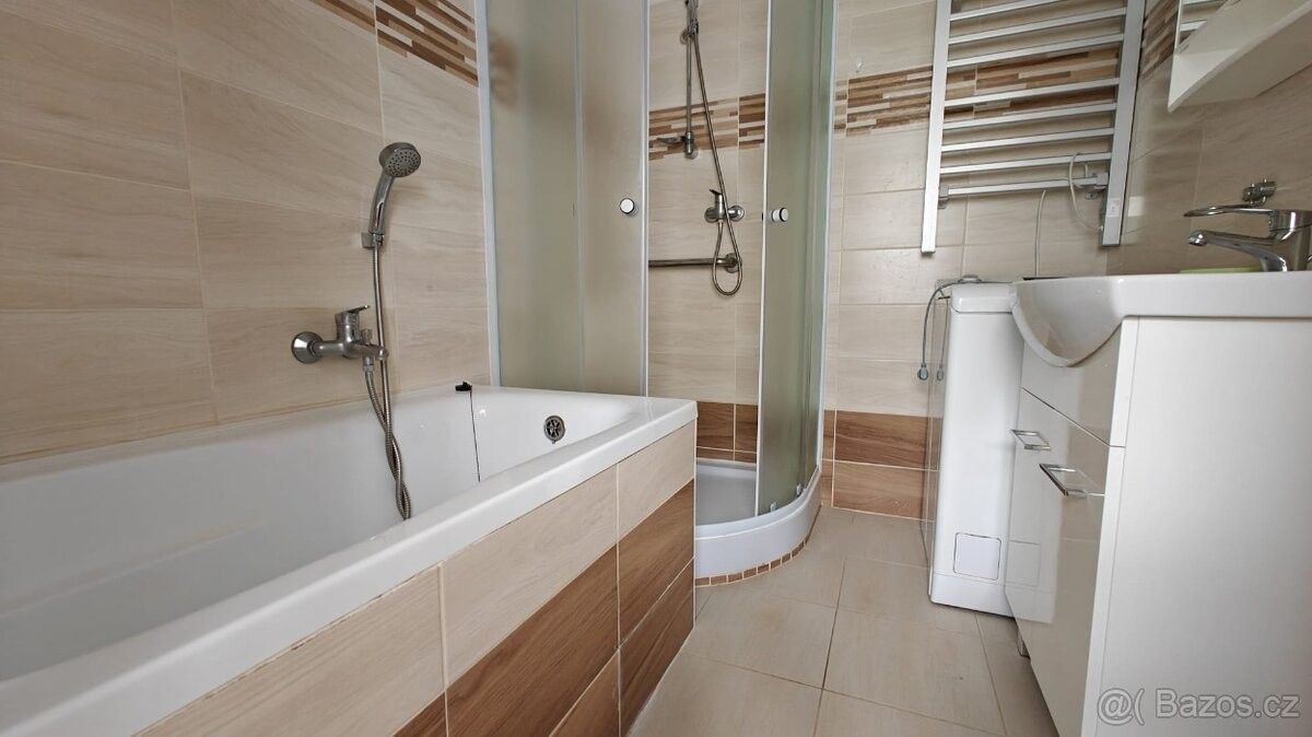 Byty, Pelhřimov, 393 01 - 1