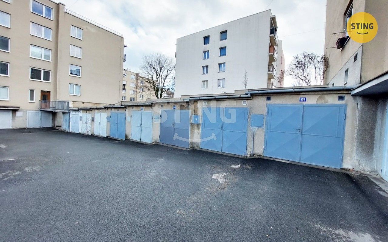 Prodej byt 2+1 - Komenského náměstí, Rosice, 60 m²