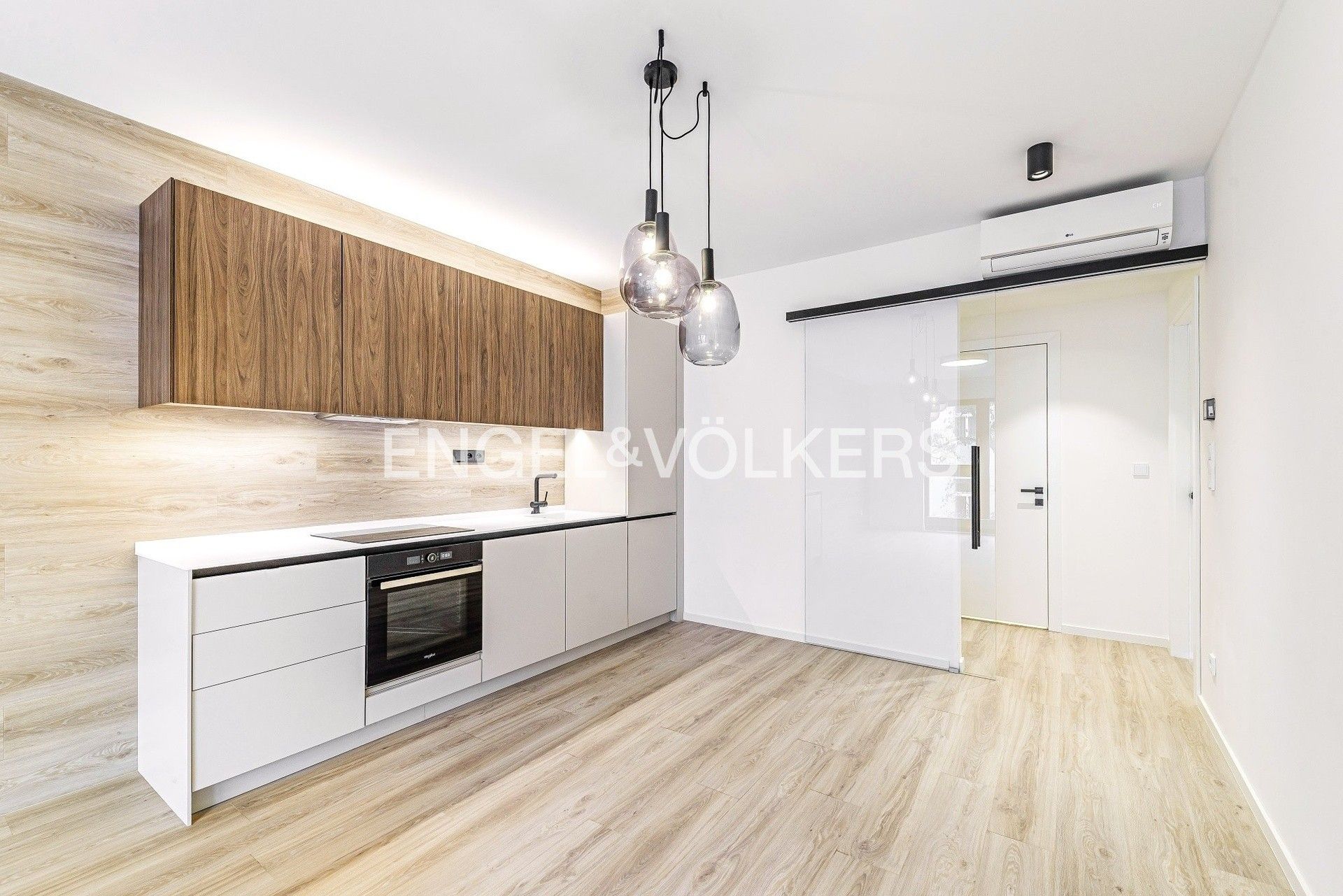 3+kk, Staropramenná 3361, Praha Smíchov, 73 m² - 2