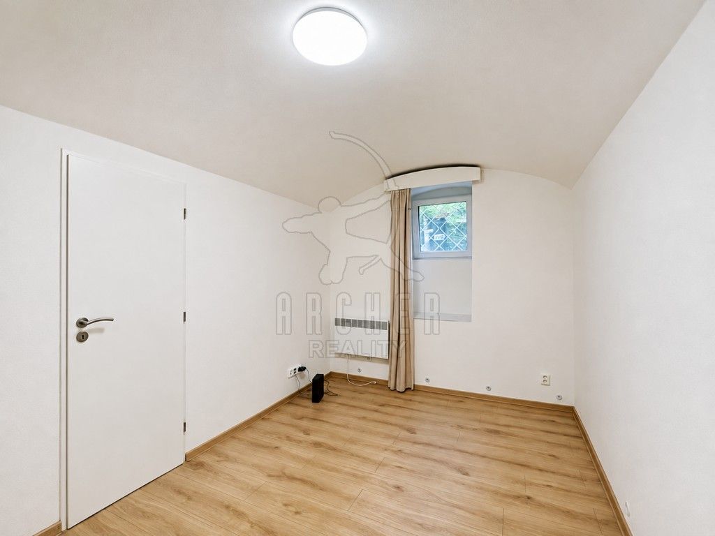 Byt 1+1 · 33 m² · Korunní, Praha Vinohrady - 4