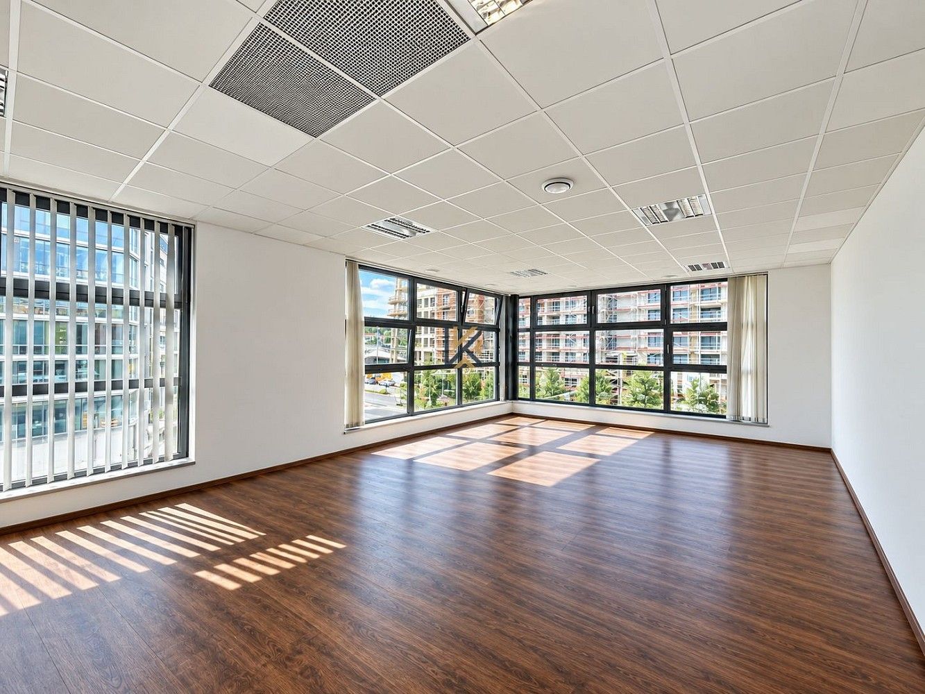Pronájem kancelář - Praha - Smíchov, okres Praha 5, Hlavní město Praha, 52 m² - 1