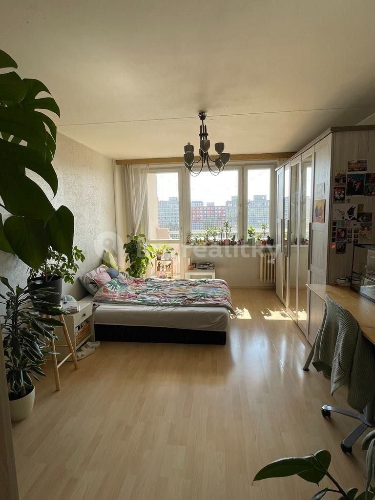 3+1, Trávníčkova, Praha - Stodůlky, 76 m² - 1