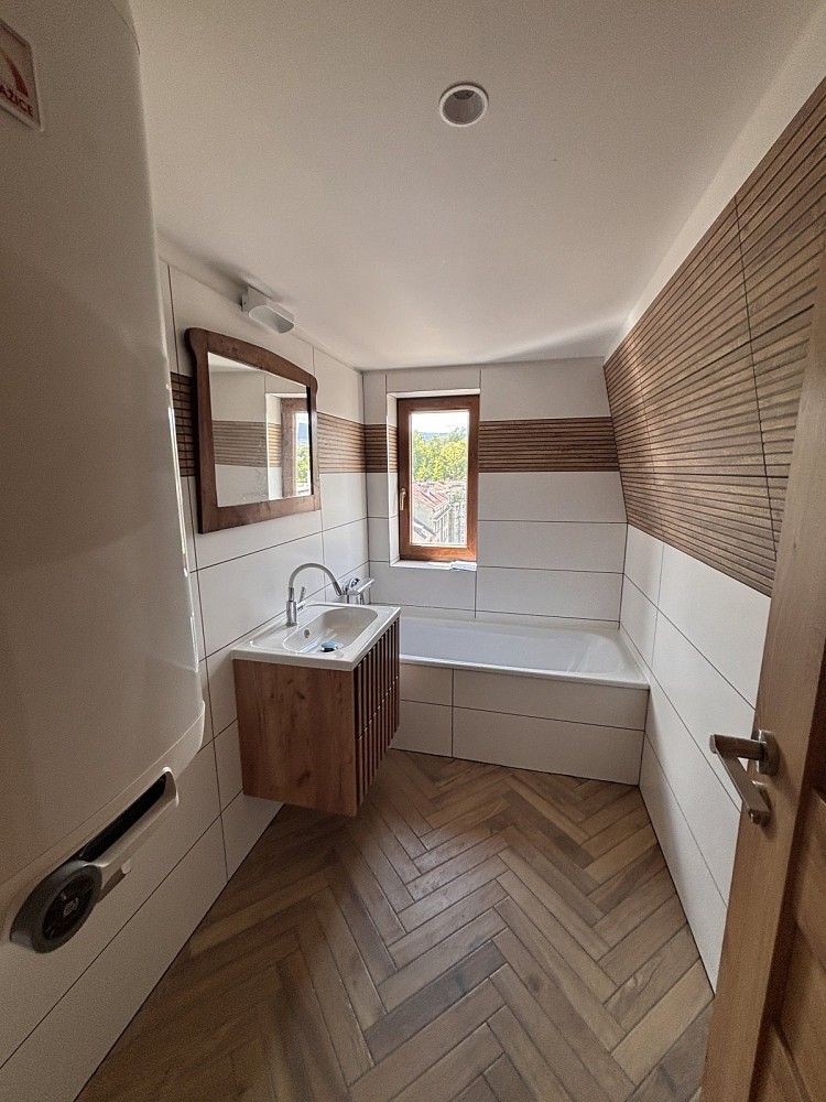Byt 3+kk · 60 m² · Liberec - Liberec VII-Horní Růžodol, Liberecký kraj - 3