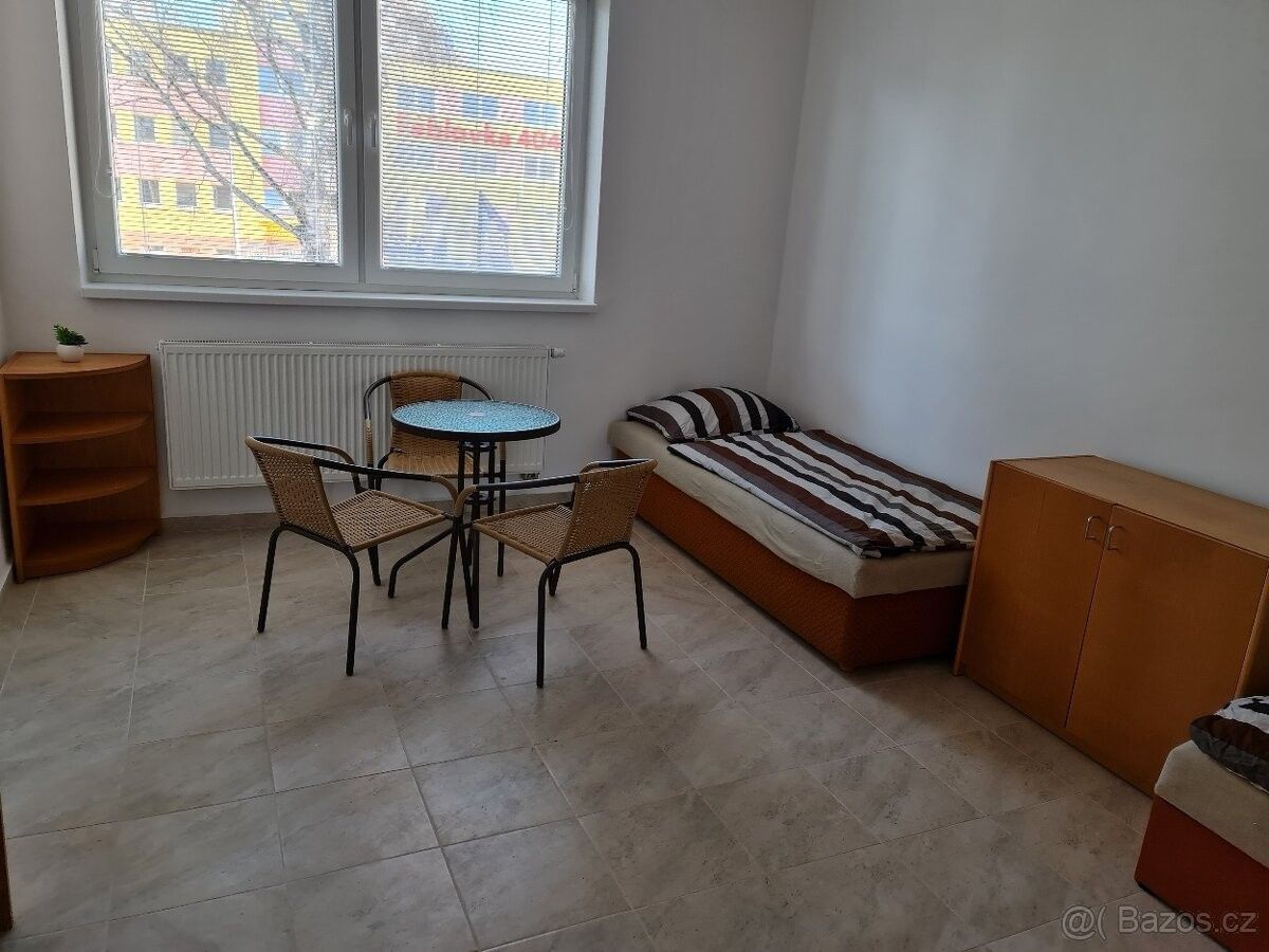 Byty, Staré Hradiště u Pardubic, 533 52