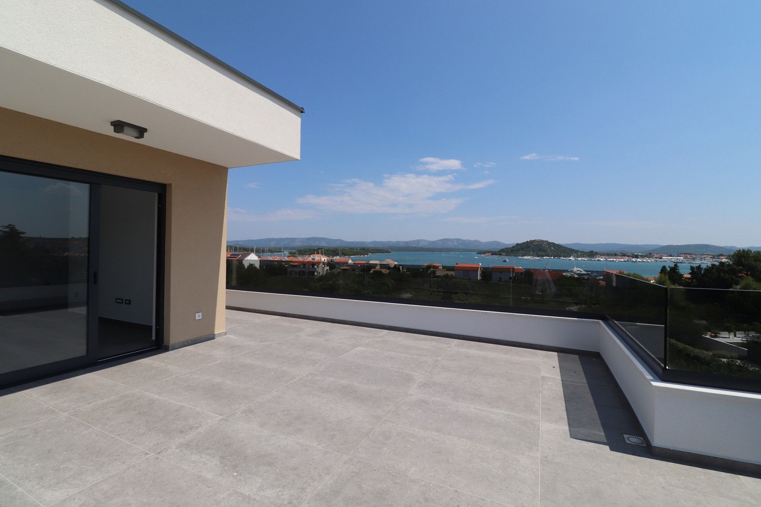 4+kk, Murter, Sibensko-kninska zupanija, Chorvatsko, 124 m² - 1