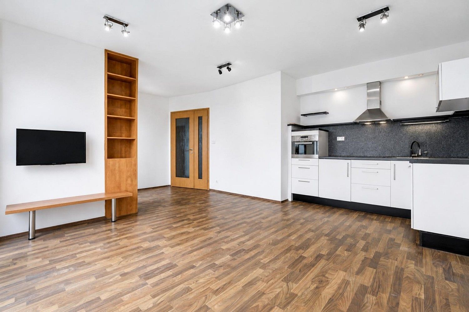 Pronájem byt 2+kk - Praha - Letňany, okres Praha 18, Hlavní město Praha, 55 m² - 5