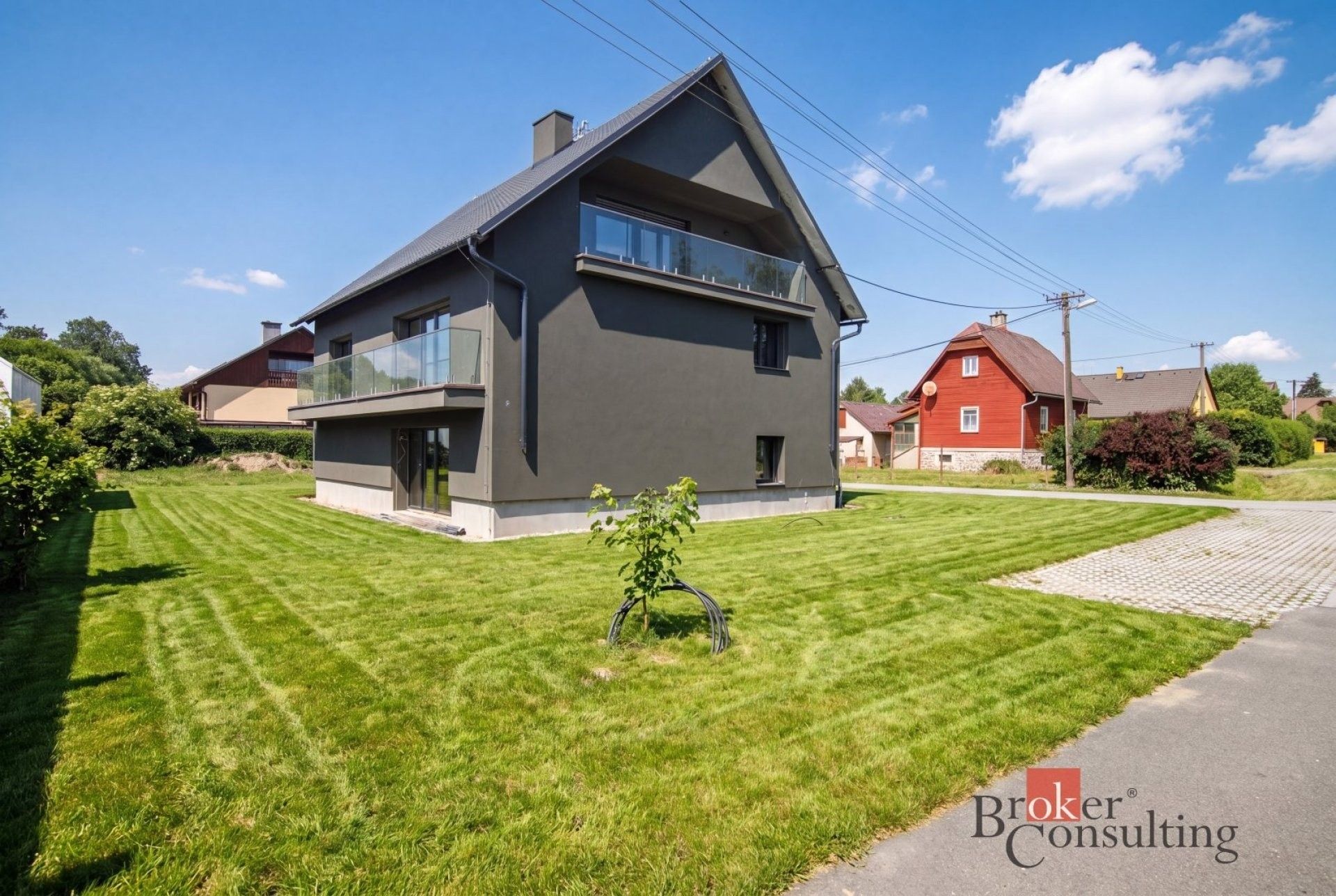 Rodinné domy, Staré Město, 257 m² - 1