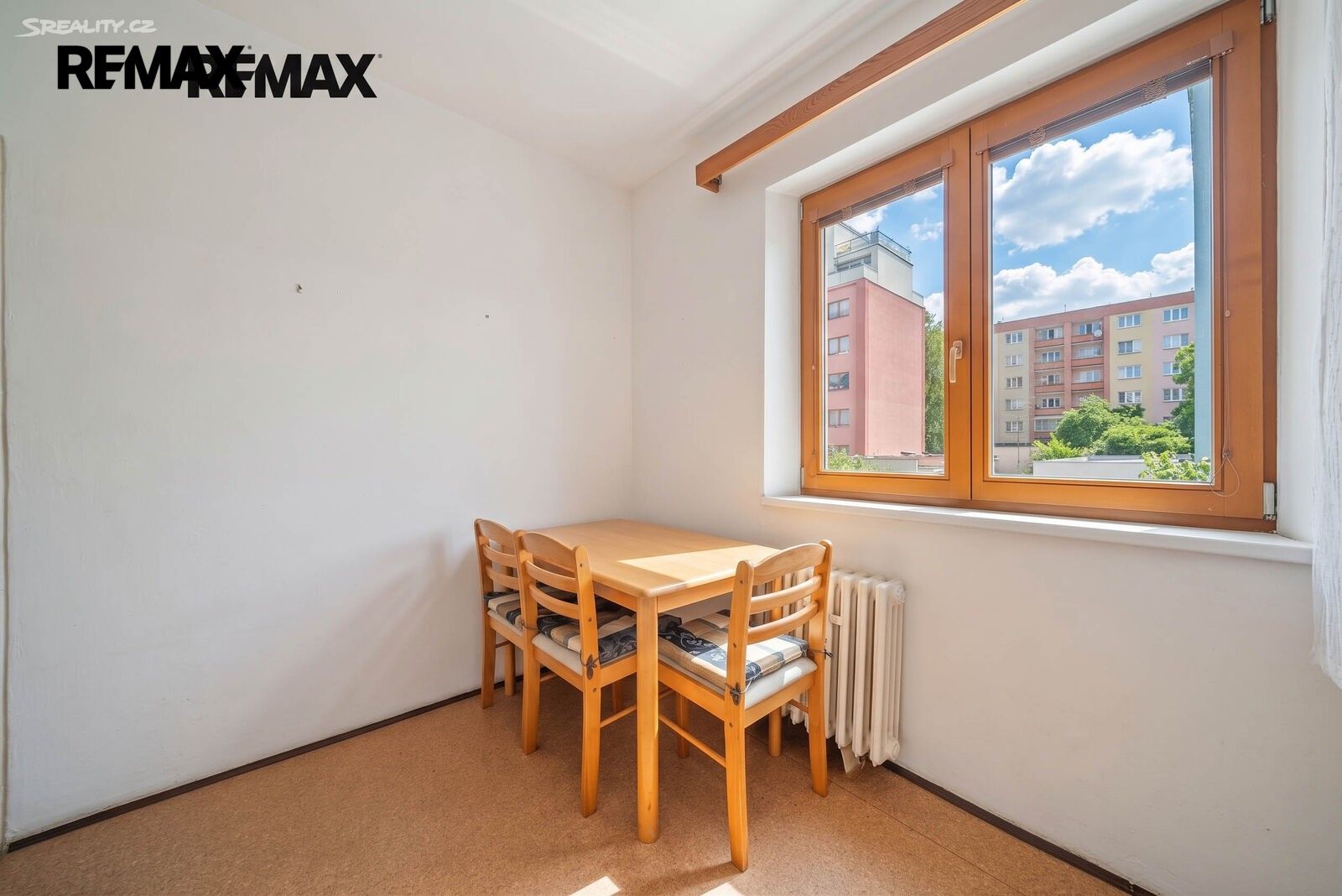Byt 2+1 · 50 m² · K lučinám 2487, Praha Žižkov - 4