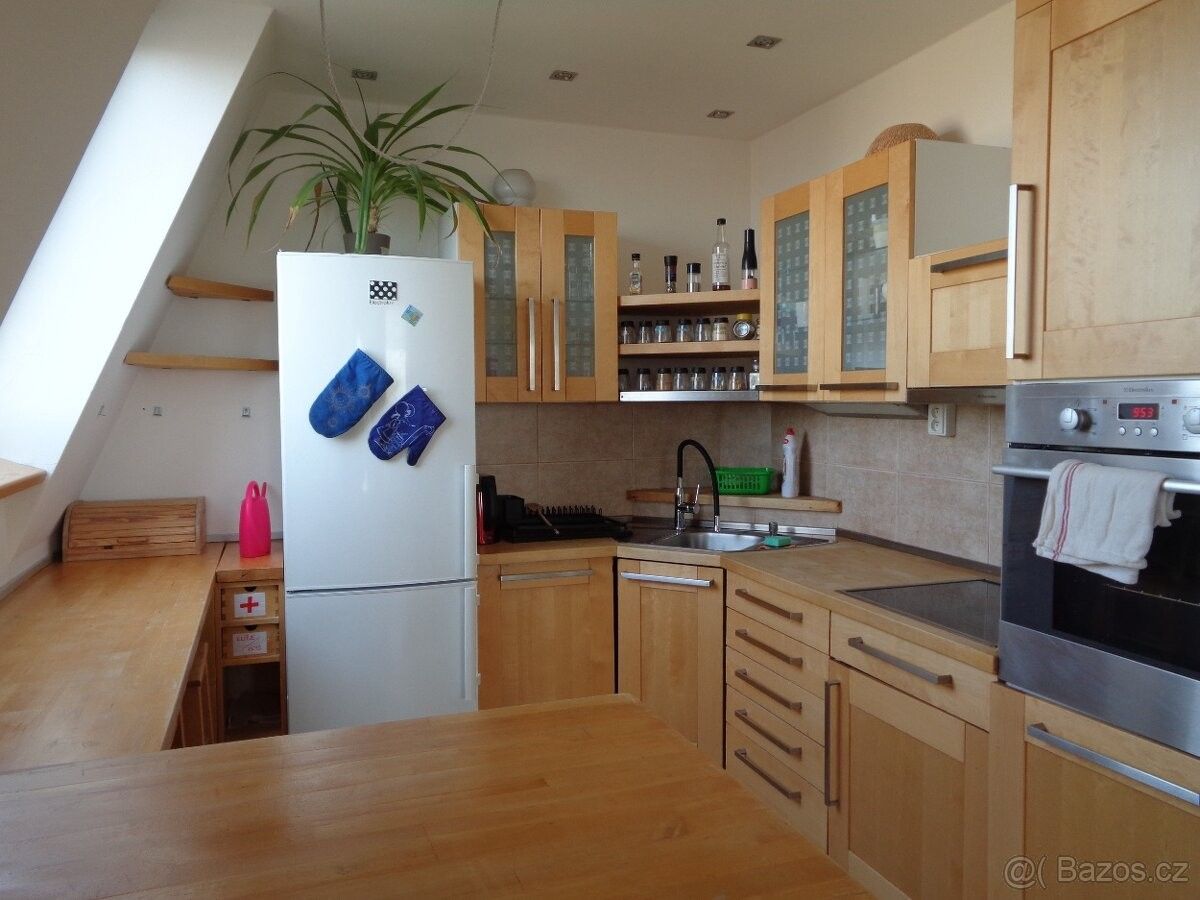 Prodej byt - Praha, 198 00