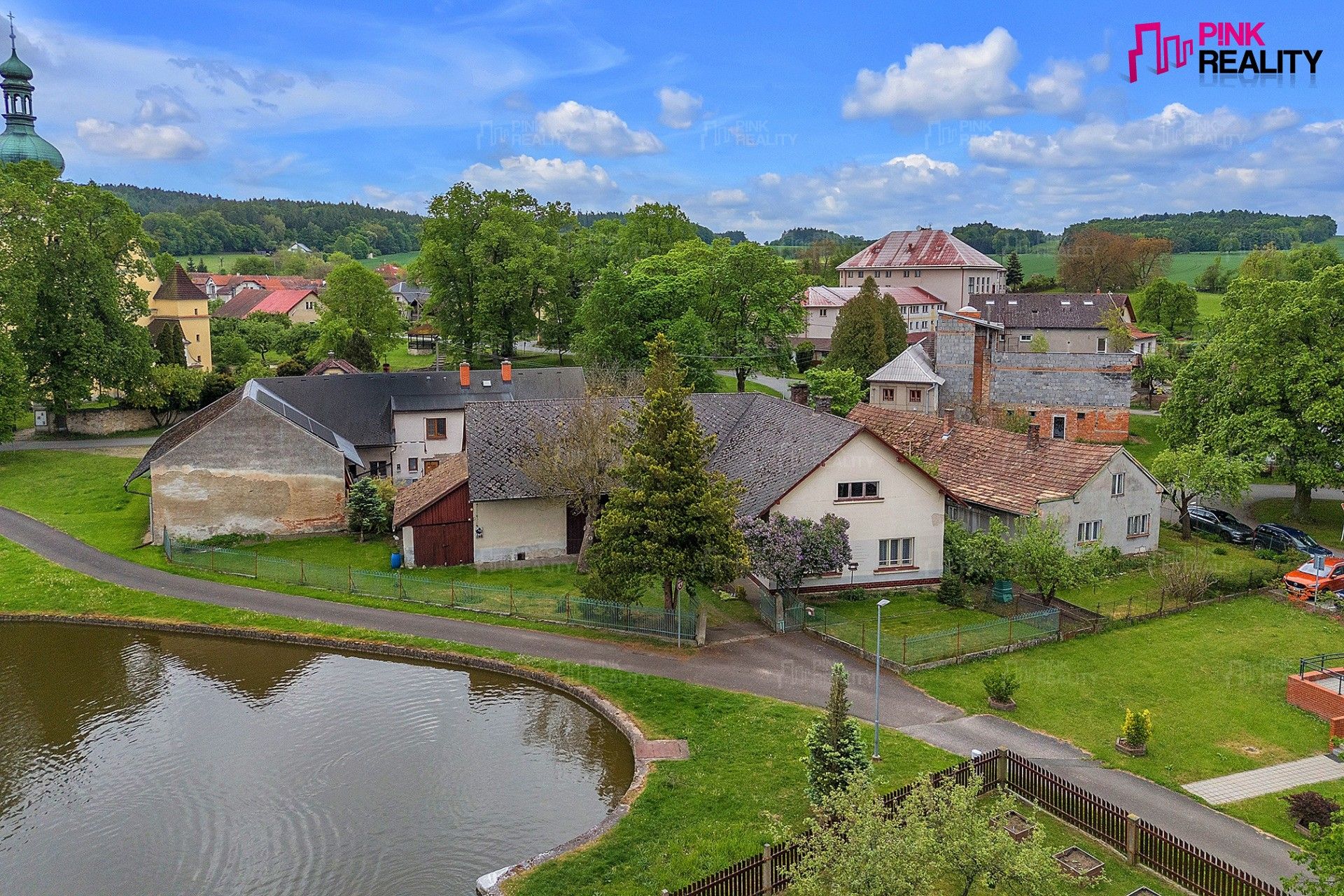 Rodinné domy, Přepychy, 125 m² - 1