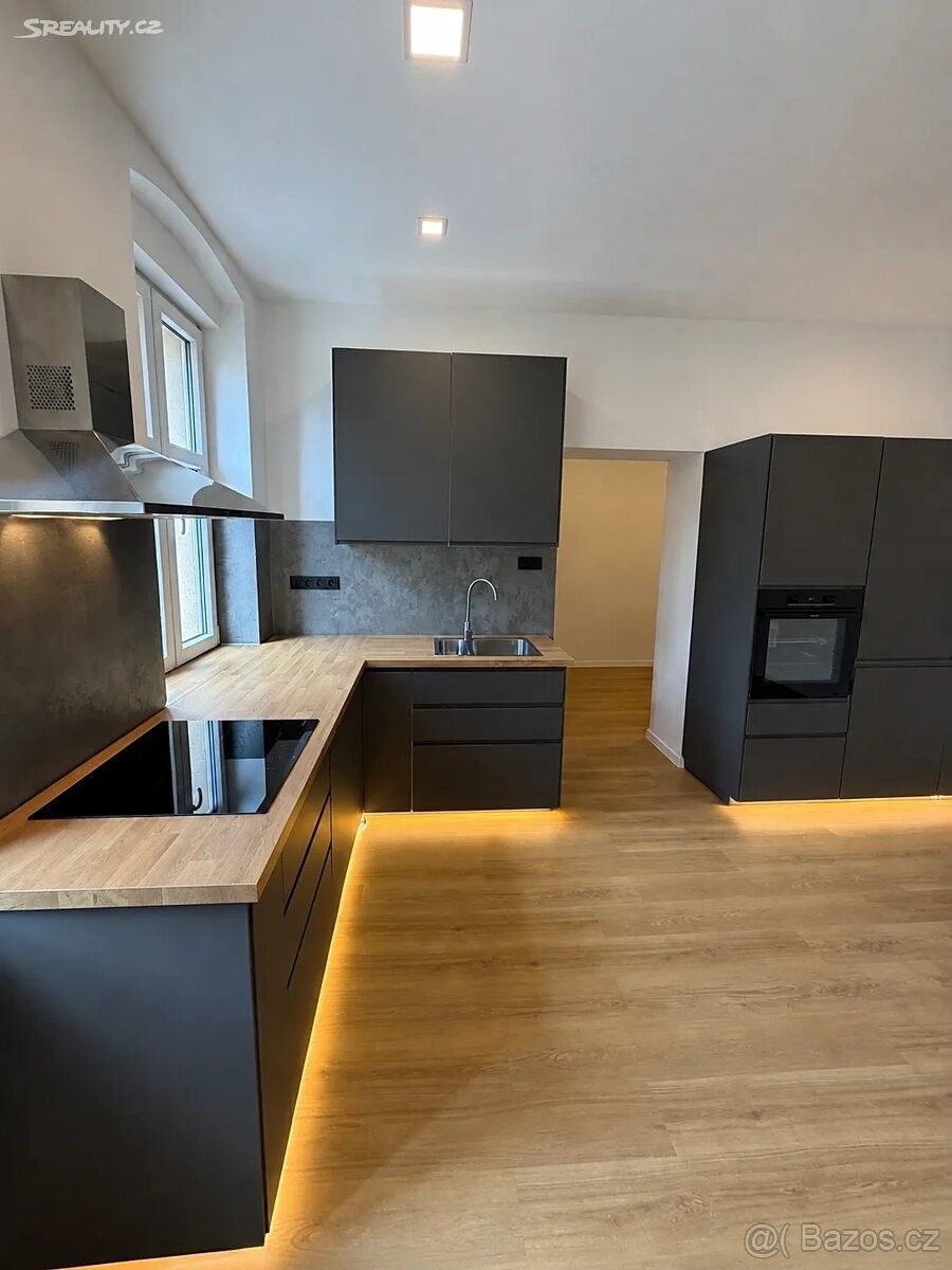 Byty, Karlovy Vary, 360 01 - 1