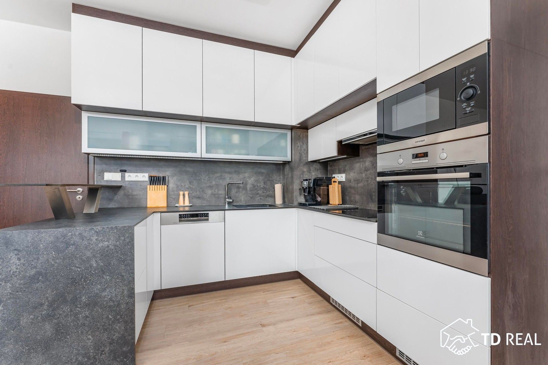 Byt 3+kk · 73 m² · Holubice - 4