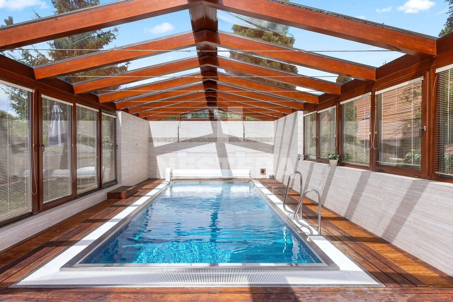 Rodinný dům · 444 m² · Vestec, okres Praha-západ, Středočeský kraj - 3