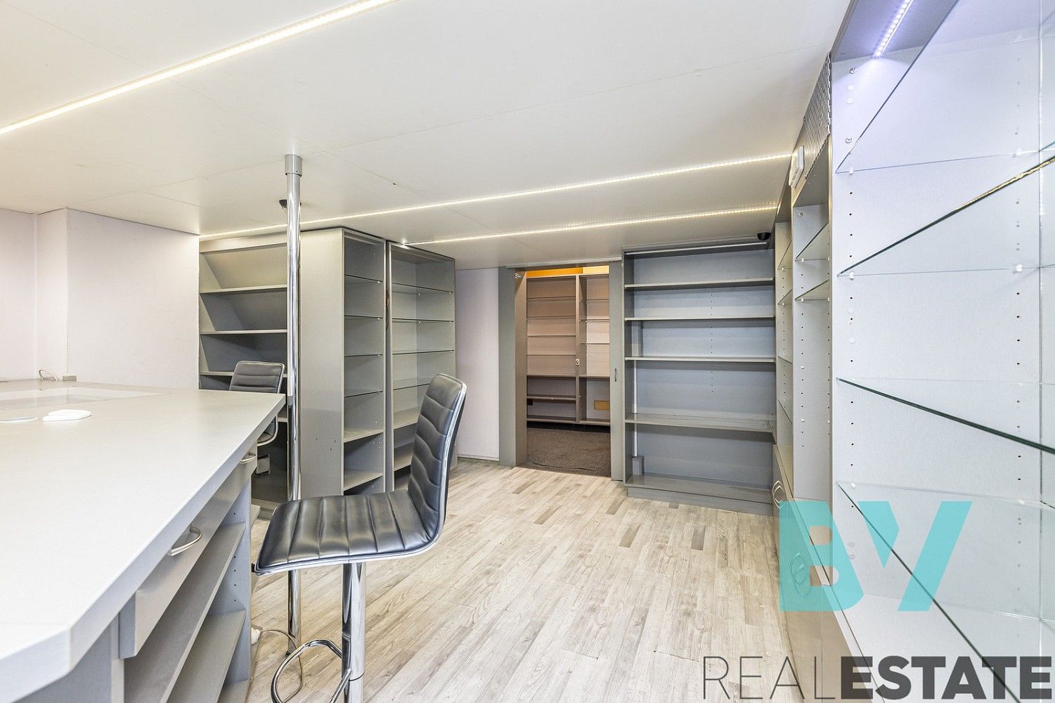 Pronájem obchodní prostory - Sokolská, Praha 2 - Nové Město, 47 m² - 5