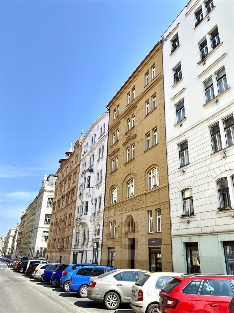 Byt 3+kk · 87 m² · Dittrichova, Praha Nové Město - 3