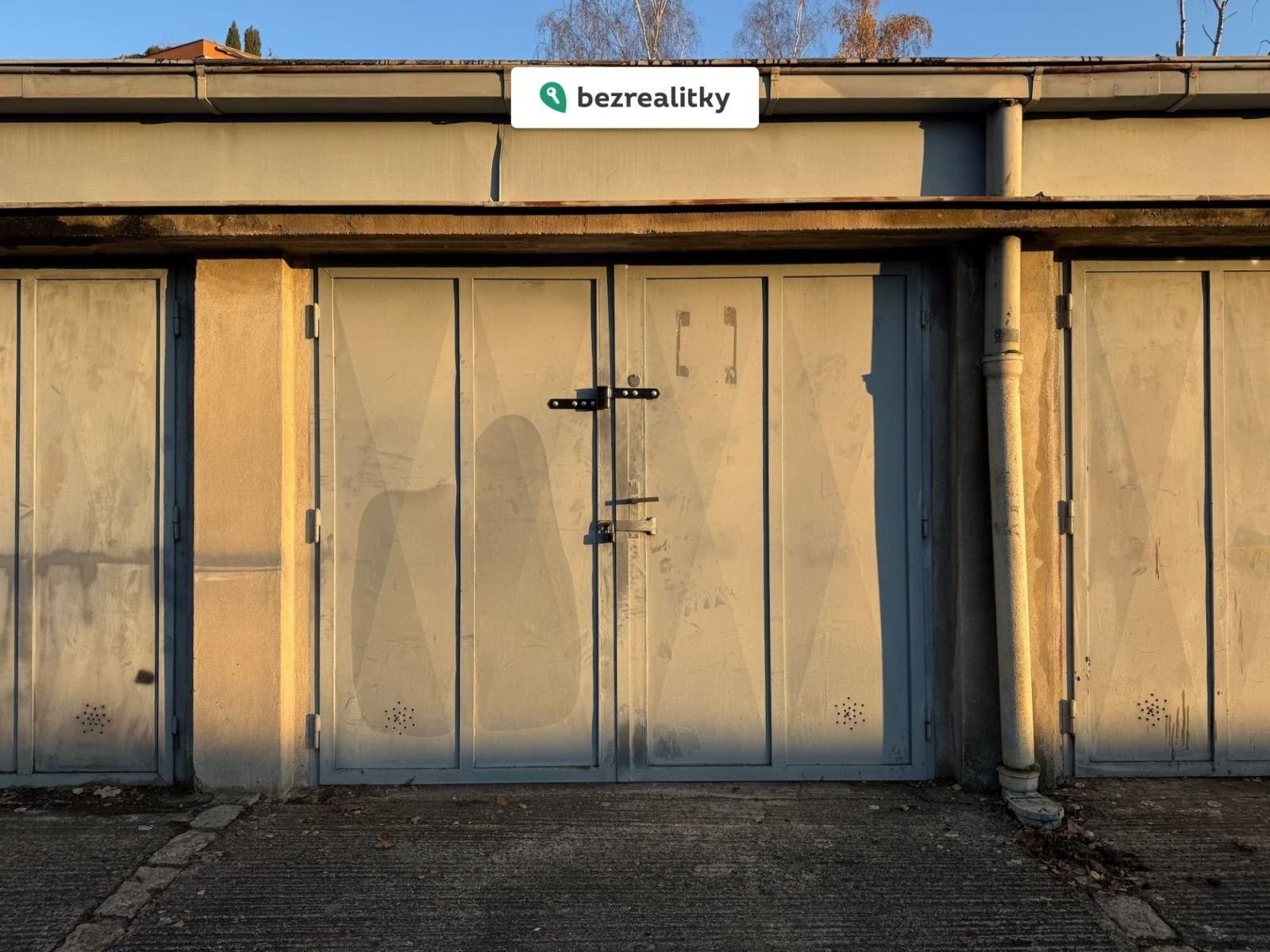 Prodej garáž - Pod Krocínkou, Praha, 20 m²