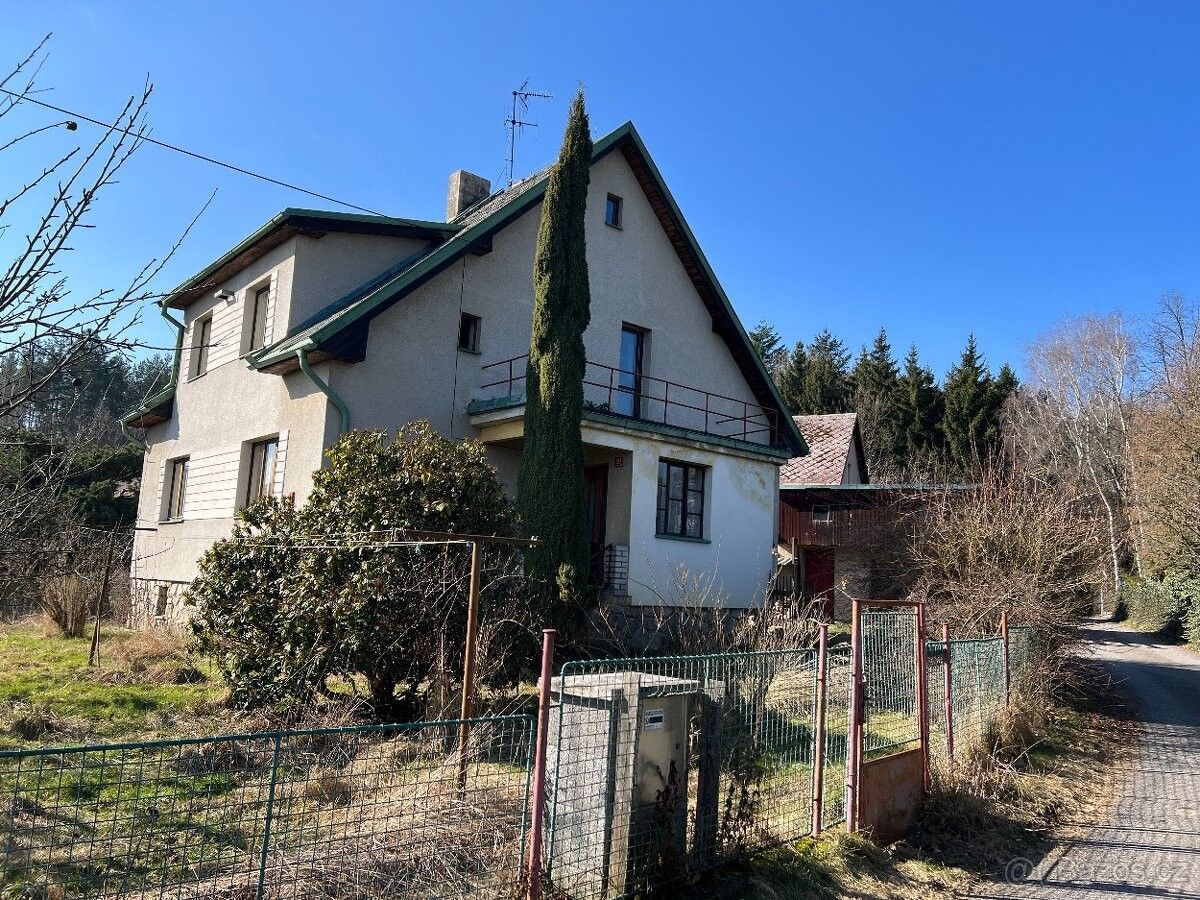 Rodinné domy, Turnov, 511 01