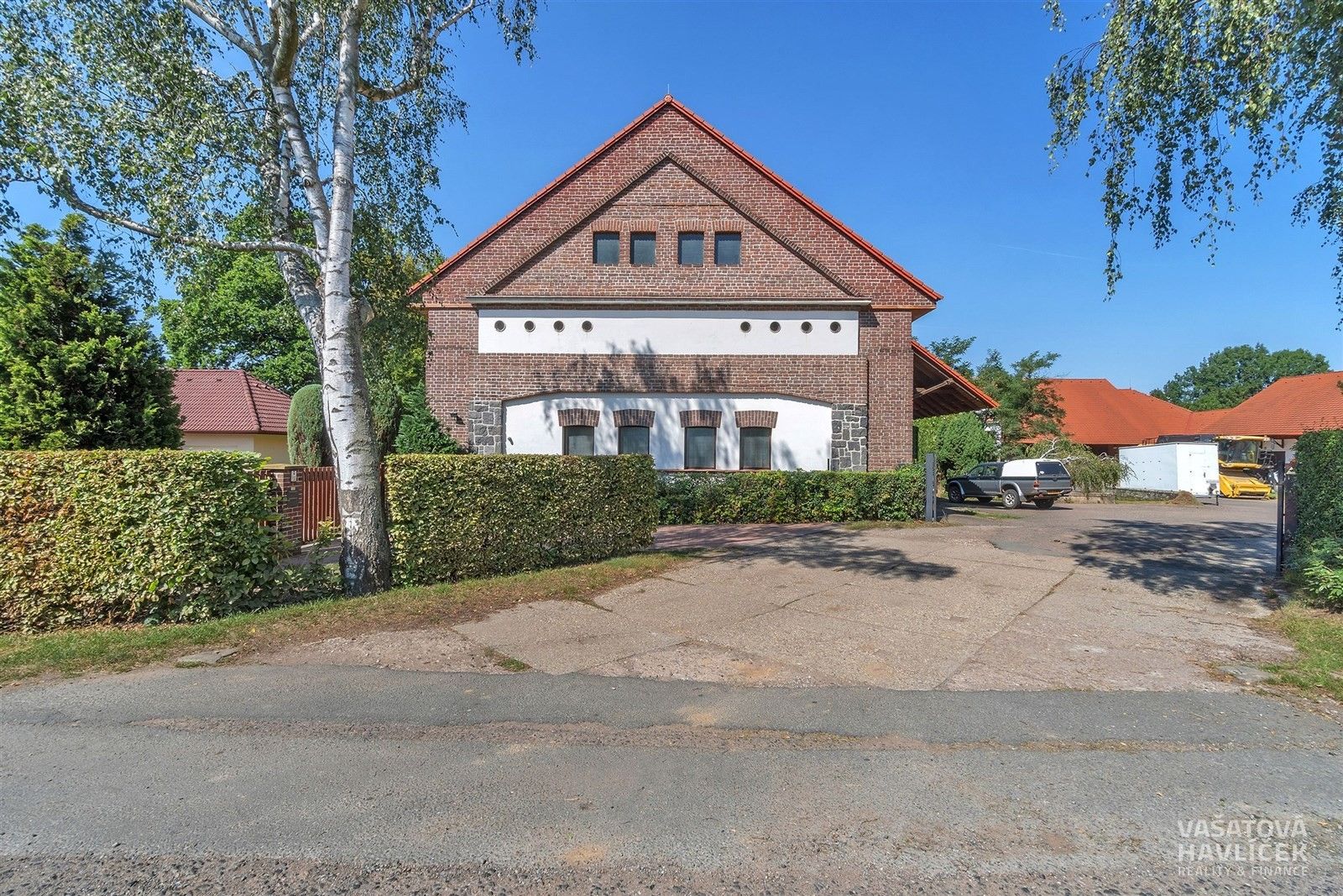 Sklady, Zelená, Hradec Králové, 413 m²