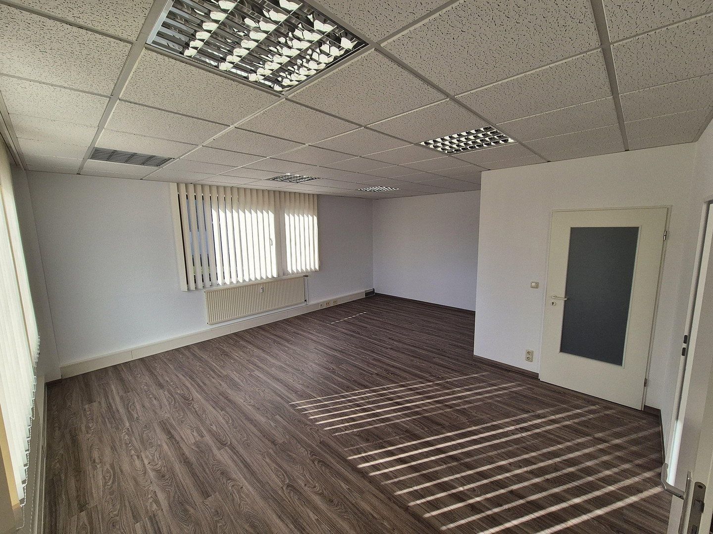 Pronájem kancelář - Rudolf-Diesel-Str. 11, , Šlesvicko-Holštýnsko, 124 m² - 5