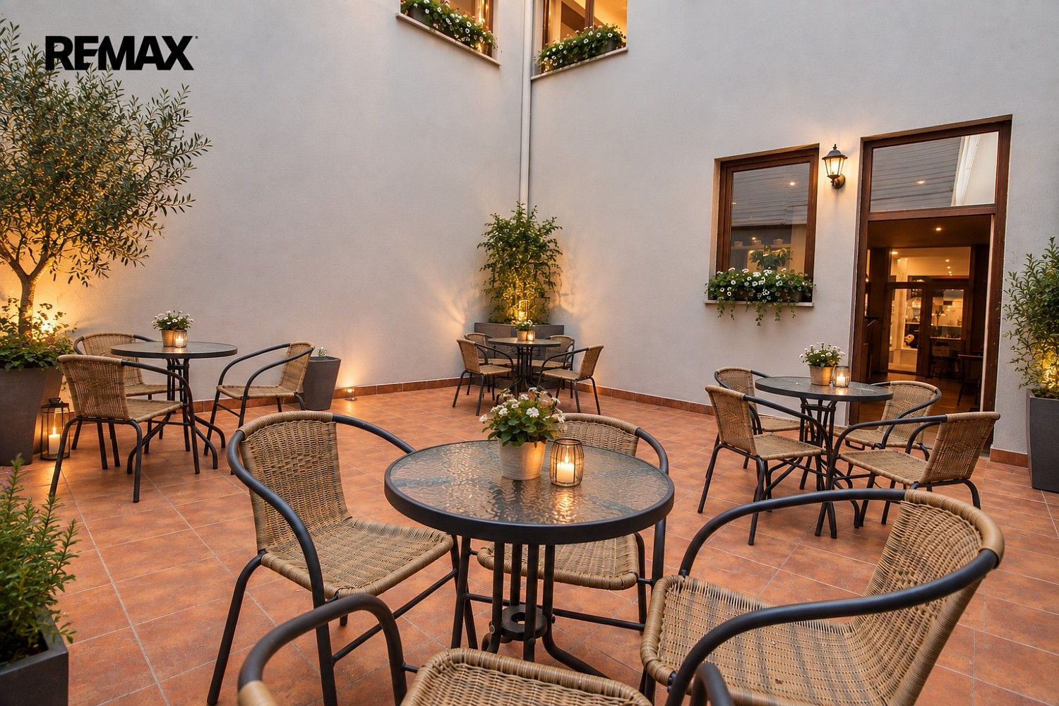Restaurace · 102 m² · Suchardova, Kladno - 3