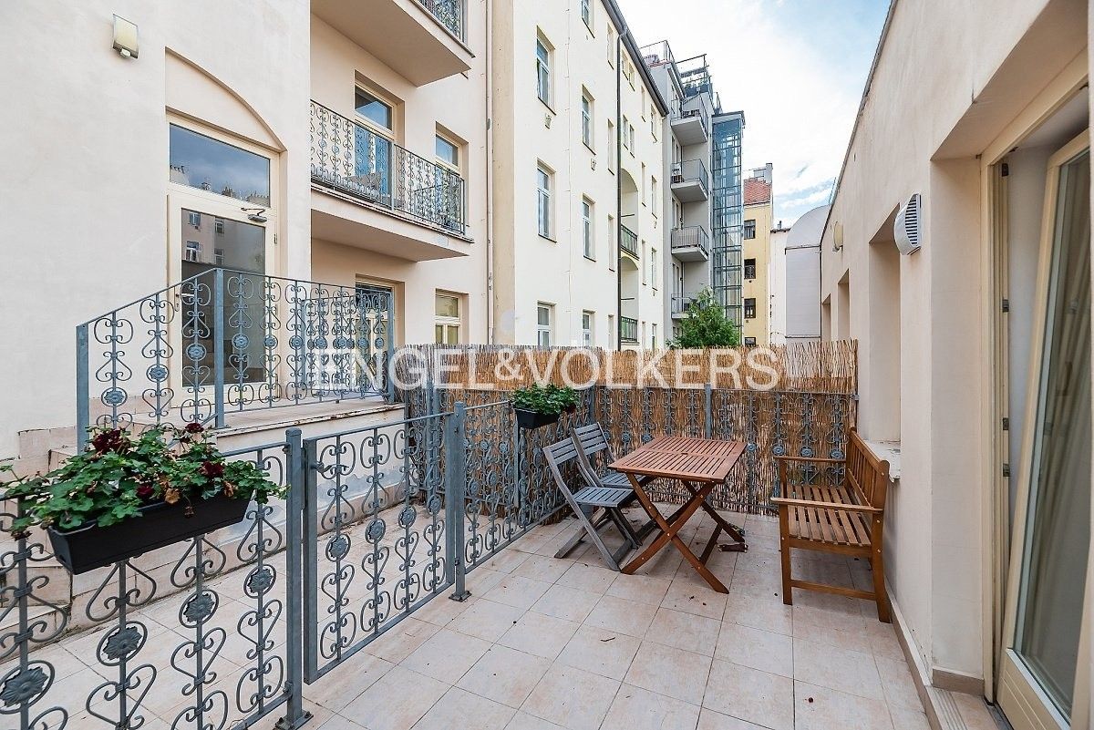 Byt 2+kk · 43 m² · Korunovační 704, Praha Bubeneč - 3