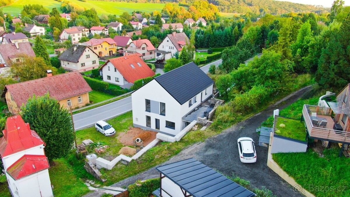 Rodinné domy, Železnice, 507 13